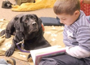 Kids-Reading-to-Dogs